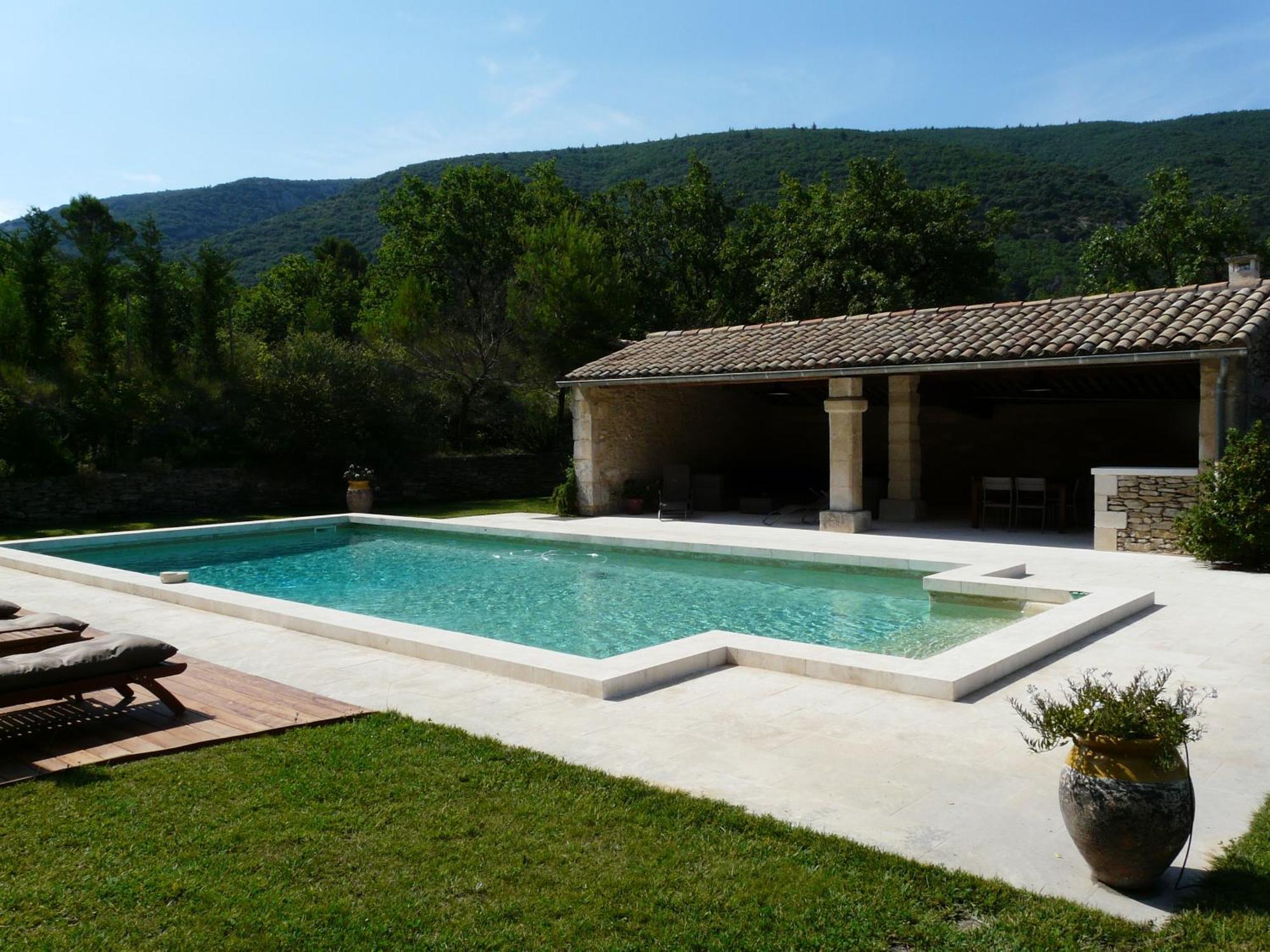 فيلا 19Th Century Provencal Mas With Pool In Provence In The Luberon, Sleeps 6 لاكوست المظهر الخارجي الصورة